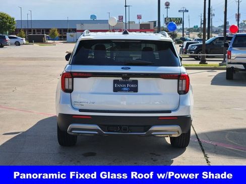New 2026 Ford Explorer Platinum image 6