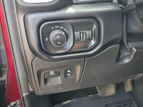 Used 2019 RAM 1500 Big Horn AWD/4WD image 23