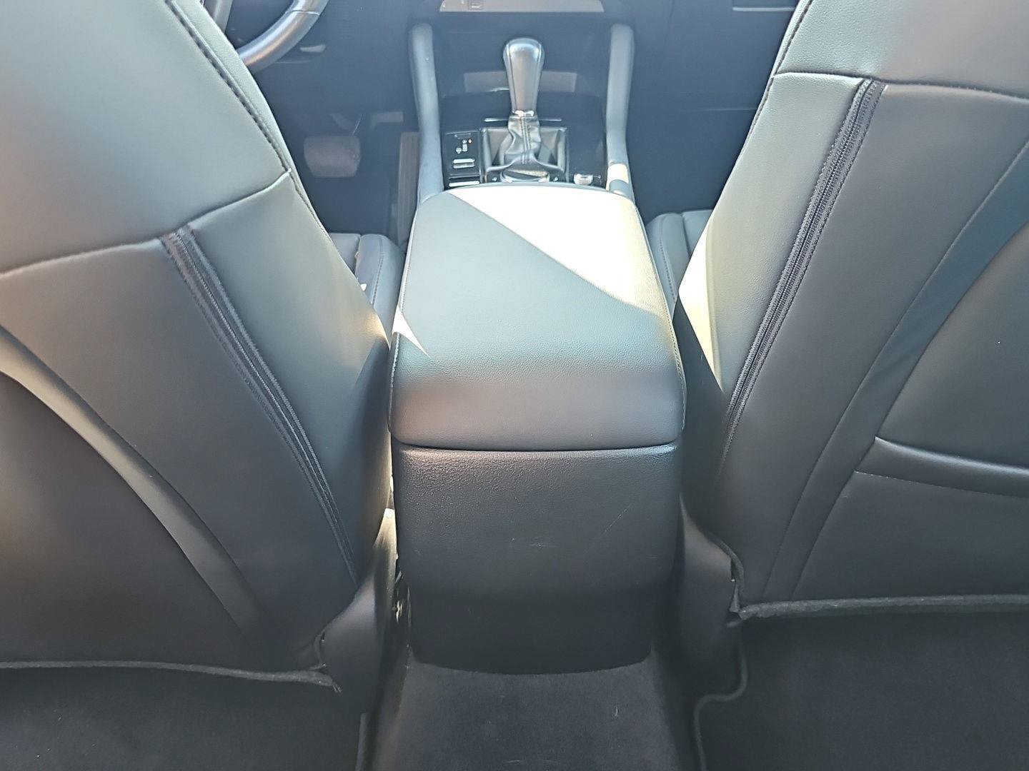Used 2019 MAZDA MAZDA3 Sedan w/ Preferred Package FWD image 23