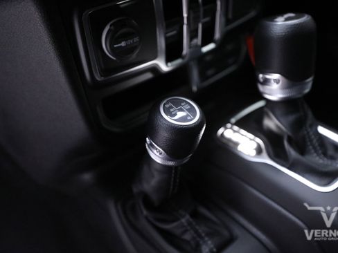 New 2024 Jeep Wrangler Sahara w/ Technology Group image 16