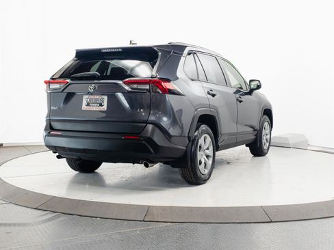 Used 2019 Toyota RAV4 LE w/ Carpet Mat Package FWD image 11