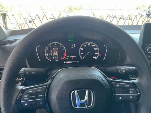 Certified 2025 Honda Civic LX image 6