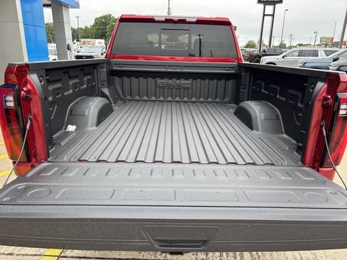 New 2026 GMC Sierra 2500 SLT w/ SLT Premium Package AWD/4WD image 6