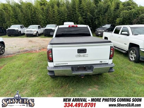 Used 2018 GMC Sierra 1500 SLT w/ SLT Premium Package AWD/4WD image 8