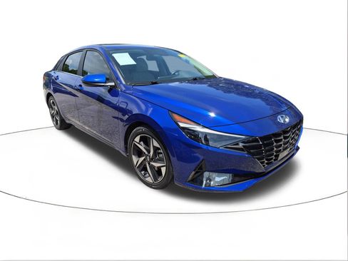 Used 2022 Hyundai Elantra Limited FWD image 1