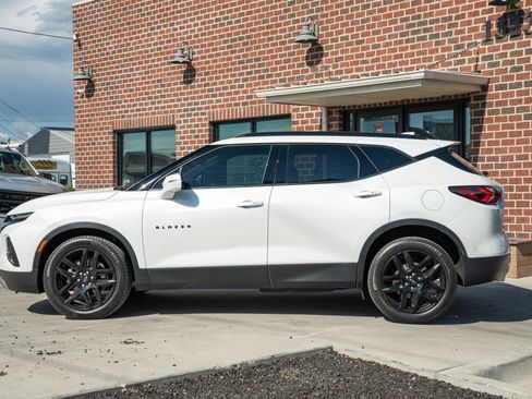 Used 2021 Chevrolet Blazer LT AWD/4WD image 3