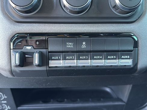 Used 2022 RAM 2500 Tradesman image 30