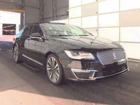 Used 2020 Lincoln MKZ Reserve w/ Elements Package image 3