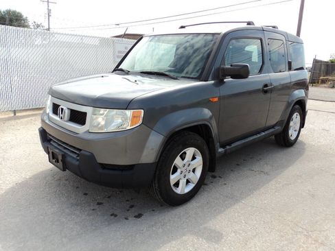 Used 2011 Honda Element EX image 1