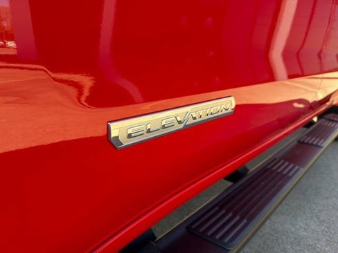 New 2026 GMC Sierra 1500 Elevation image 8