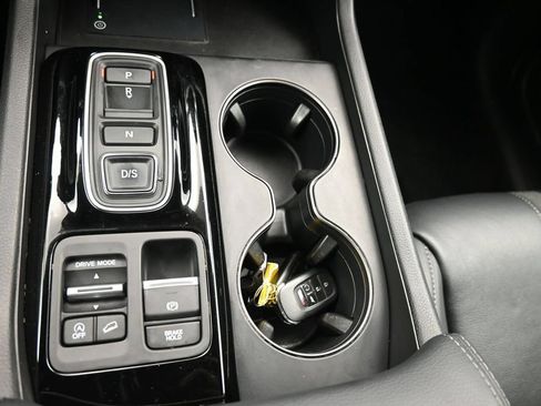 Used 2023 Honda Pilot EX-L image 17