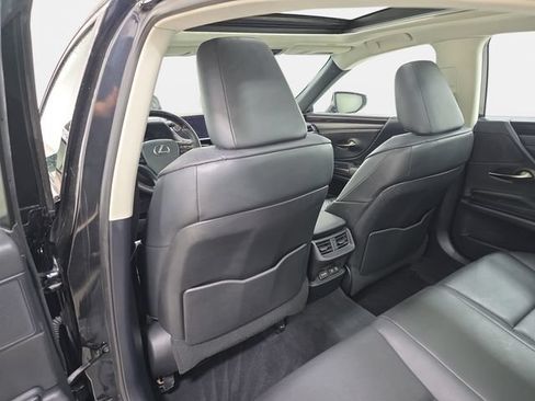 Used 2021 Lexus ES 350 w/ Premium Package FWD image 12