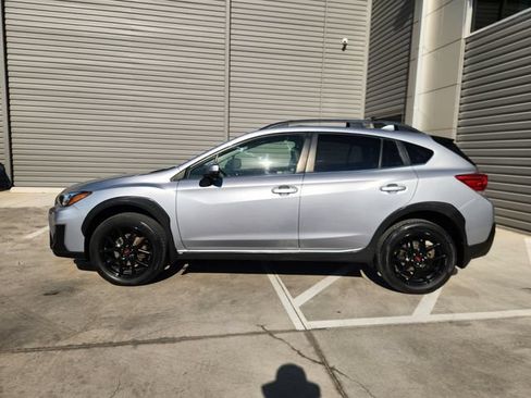 Used 2019 Subaru Crosstrek 2.0i Limited w/ Moonroof Package w/Navigation AWD/4WD image 4