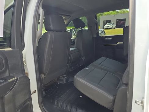 Used 2022 GMC Sierra 3500 Pro w/ Convenience Package AWD/4WD image 11