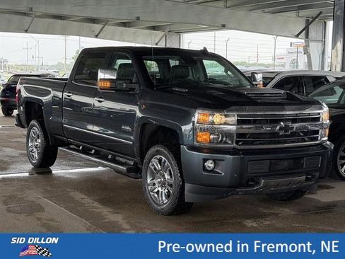 Certified 2019 Chevrolet Silverado 2500 High Country AWD/4WD image 2