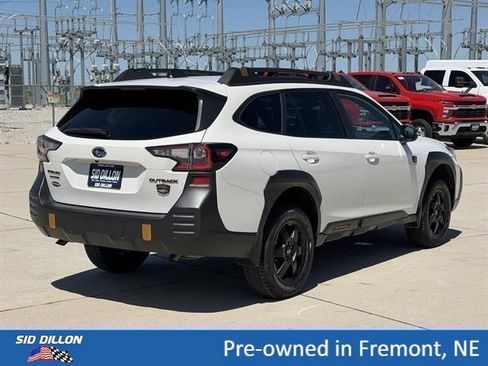 Used 2025 Subaru Outback Wilderness AWD/4WD image 4