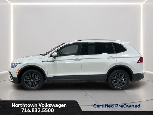 Certified 2024 Volkswagen Tiguan SE AWD/4WD image 2