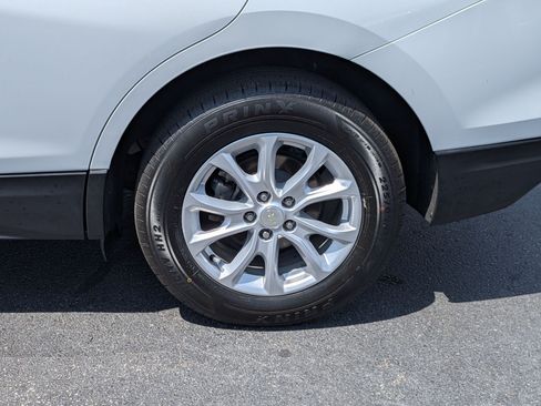 Used 2018 Chevrolet Equinox LT FWD image 9