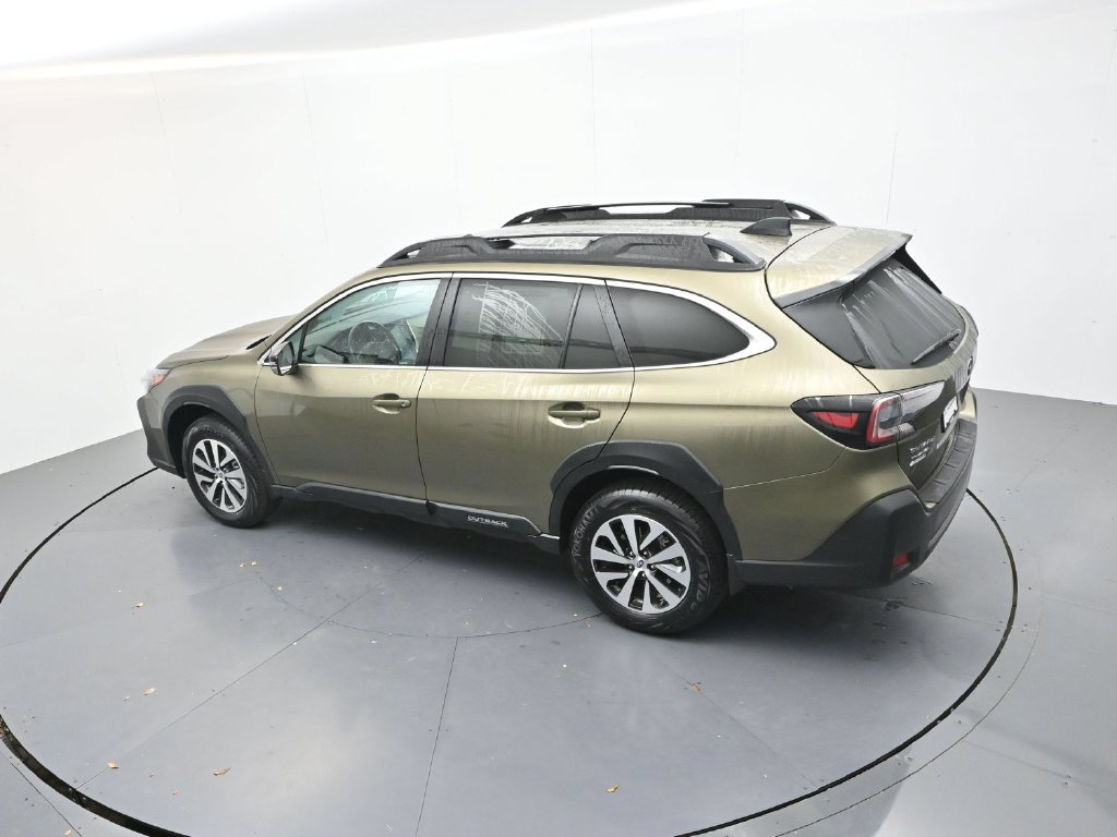 Certified 2025 Subaru Outback Premium AWD/4WD image 27