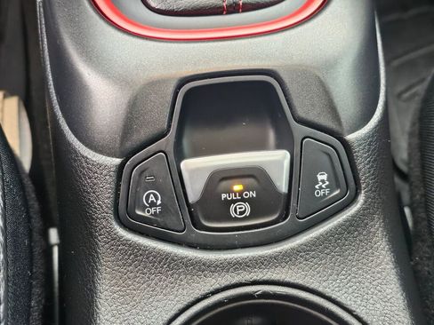 Used 2018 Jeep Compass Trailhawk w/ Leather Interior Group image 40