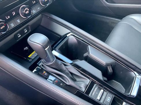 Used 2023 Honda Accord Touring image 16