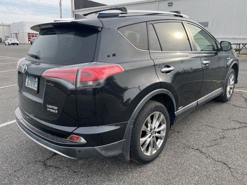Used 2016 Toyota RAV4 Limited w/ Advanced Technology Package image 6