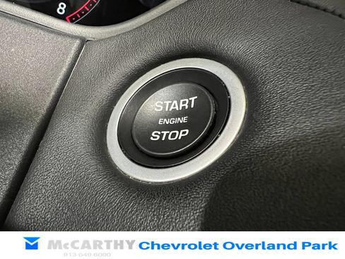 Used 2018 Land Rover Range Rover Velar R-Dynamic HSE AWD/4WD image 19
