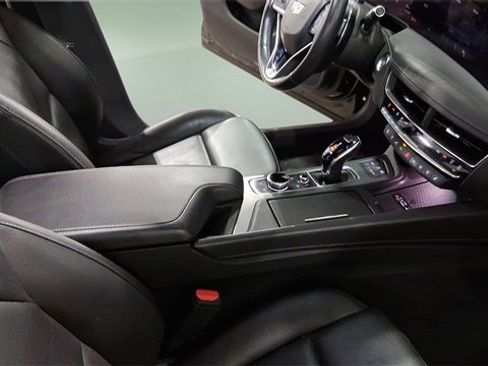 Used 2025 Cadillac CT5 Premium Luxury image 14