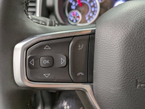 Used 2025 RAM 2500 Big Horn AWD/4WD image 18