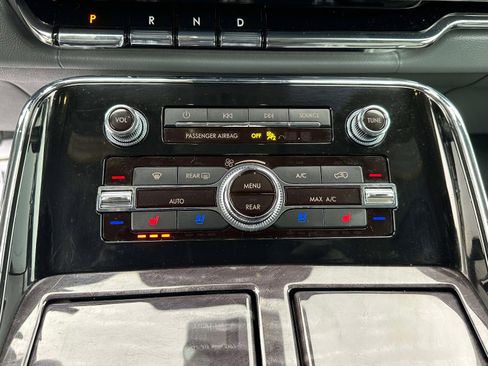 Used 2019 Lincoln Navigator Reserve w/ Cargo Package image 15