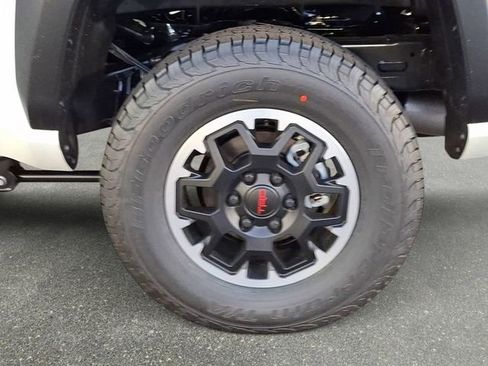 New 2026 Toyota Tacoma TRD Off-Road AWD/4WD image 5