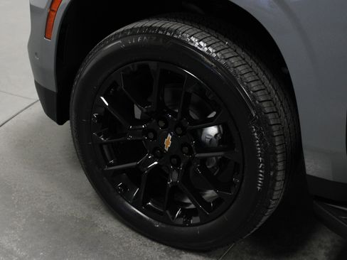 New 2026 Chevrolet Tahoe LS AWD/4WD image 10