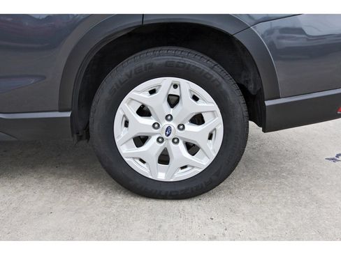 Used 2022 Subaru Forester AWD/4WD image 32