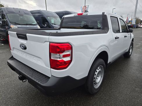 New 2026 Ford Maverick XL image 5