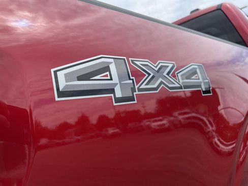 Used 2025 Ford F150 Lariat w/ Equipment Group 502A High AWD/4WD image 7