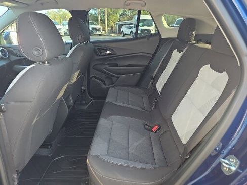 Used 2024 Chevrolet Trax LS w/ LS Convenience Package image 17