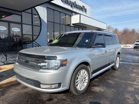 Used 2015 Ford Flex SEL w/ Equipment Group 201A image 2