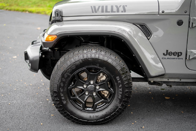Used 2021 Jeep Gladiator Sport AWD/4WD image 10