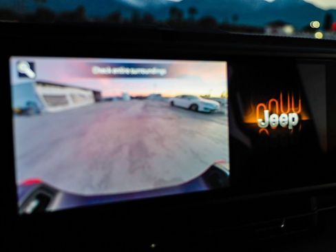 New 2026 Jeep Gladiator Rubicon w/ Steel Power Dome Hood Package AWD/4WD image 29