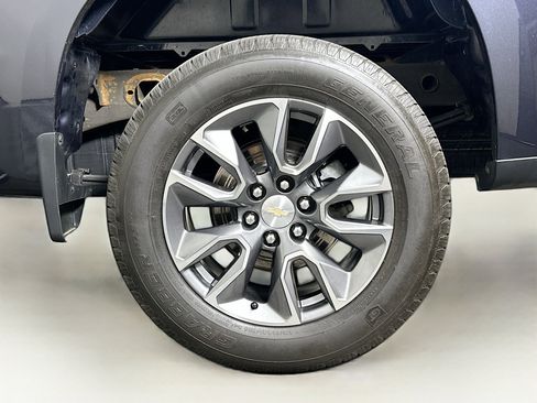Used 2023 Chevrolet Silverado 1500 LT image 11