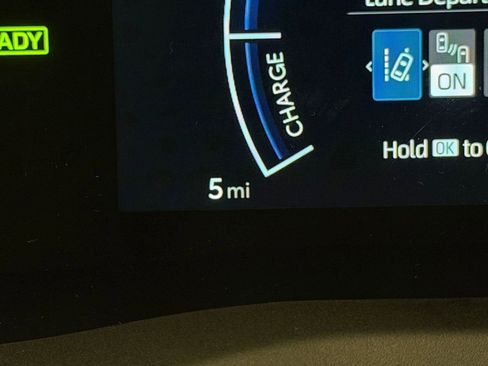 New 2026 Toyota Camry LE AWD/4WD image 18