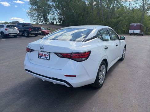 Used 2024 Nissan Sentra S FWD image 7