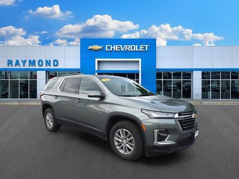 Used 2023 Chevrolet Traverse LT FWD image 10