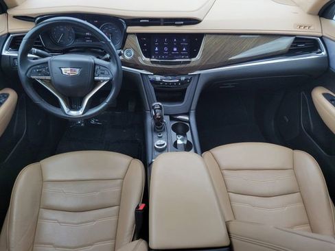 Certified 2024 Cadillac XT6 Premium Luxury w/ Platinum Package AWD/4WD image 16