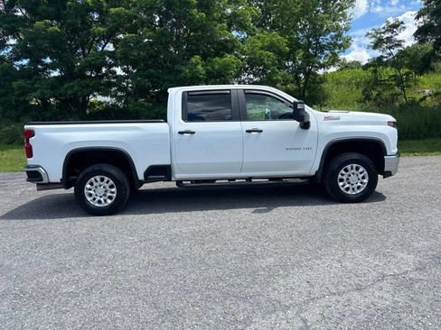 Used 2020 Chevrolet Silverado 3500 W/T w/ Gooseneck/5TH Wheel Package AWD/4WD image 8