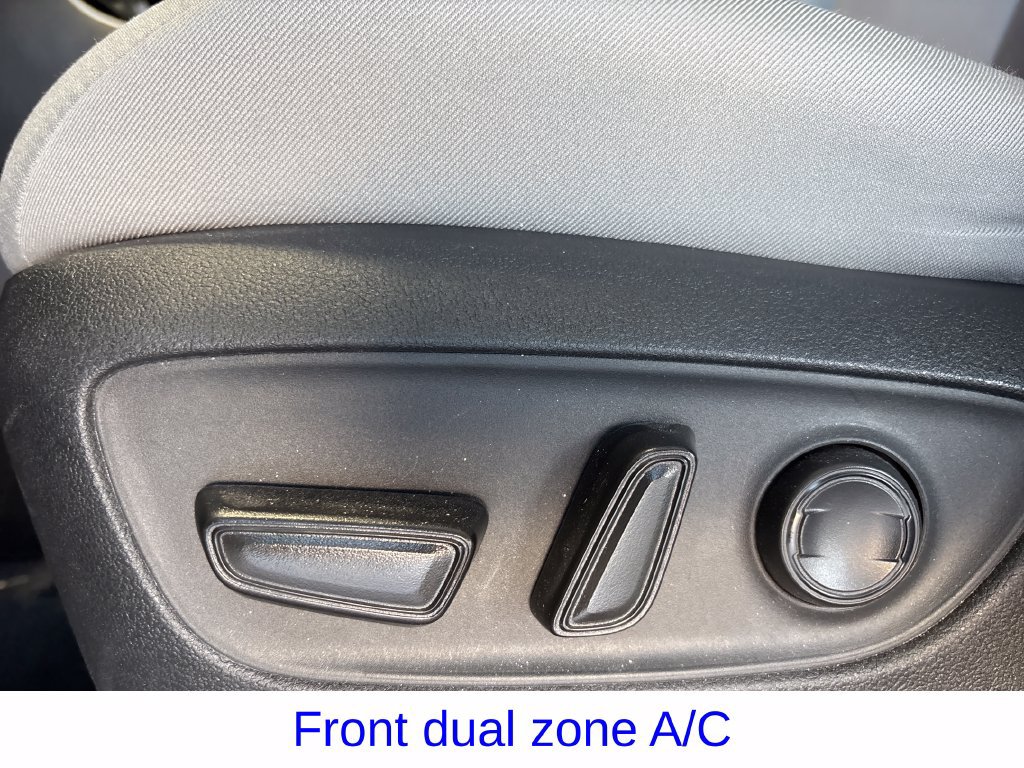 Used 2023 Toyota RAV4 XLE w/ Convenience Package FWD image 24