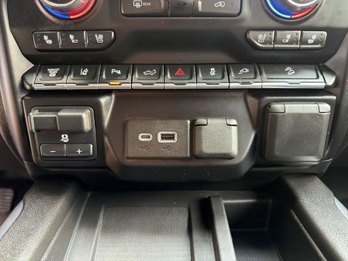Used 2023 Chevrolet Silverado 2500 High Country w/ Safety Package II AWD/4WD image 36