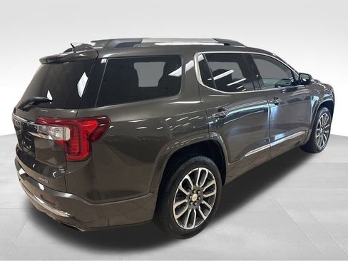 Used 2020 GMC Acadia Denali w/ Denali Ultimate Package image 8