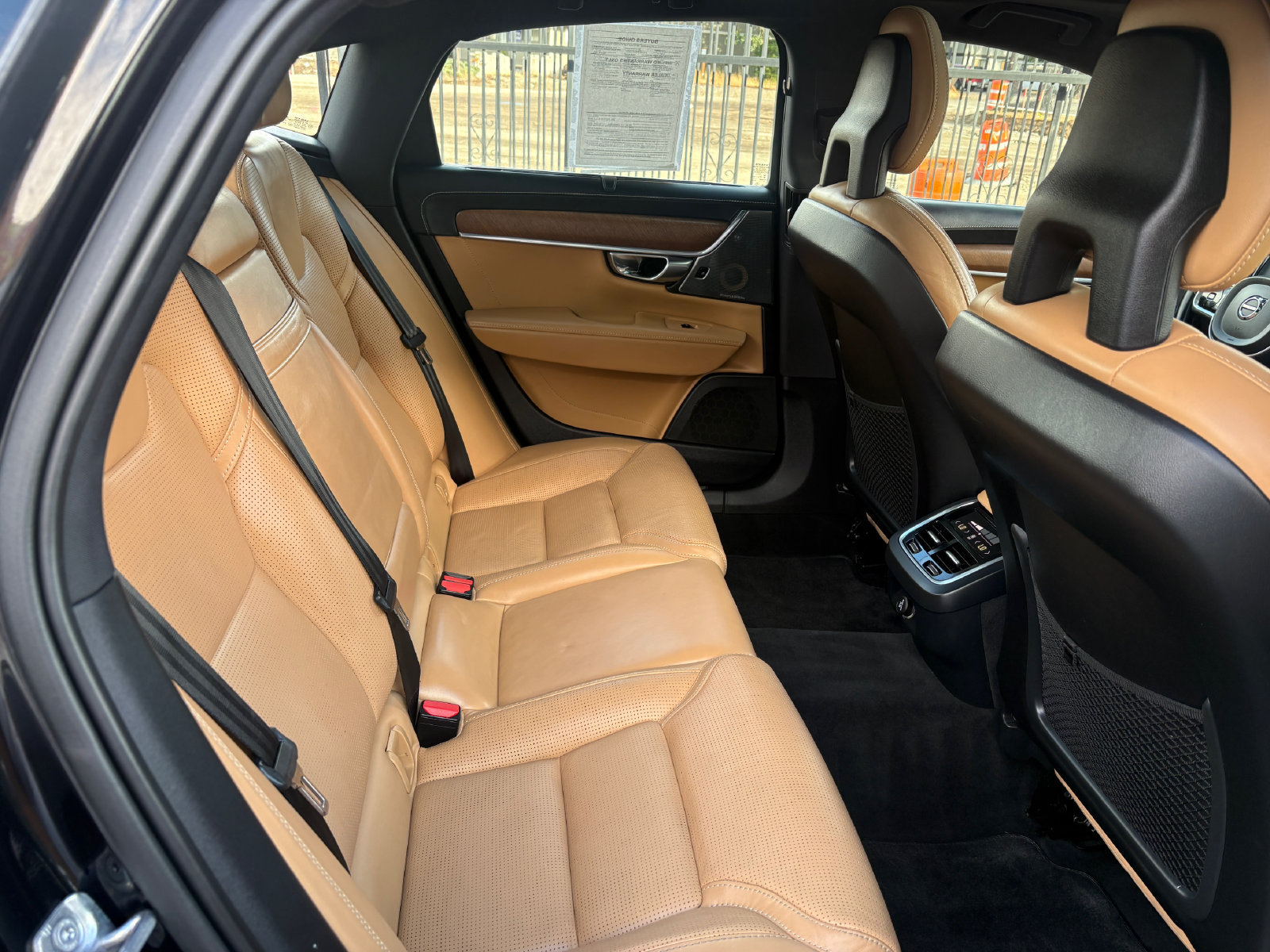 Used 2017 Volvo S90 T6 Inscription w/ Vision Package AWD/4WD image 18