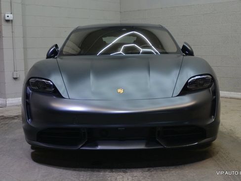 Used 2022 Porsche Taycan Turbo S AWD/4WD image 3